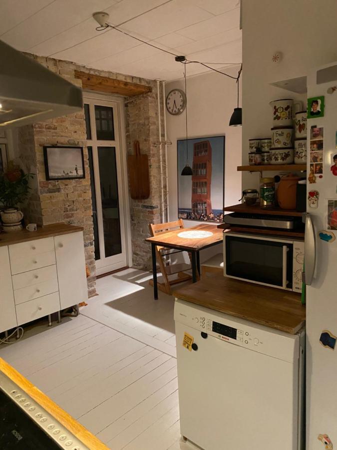 Apartment Flat And Area *